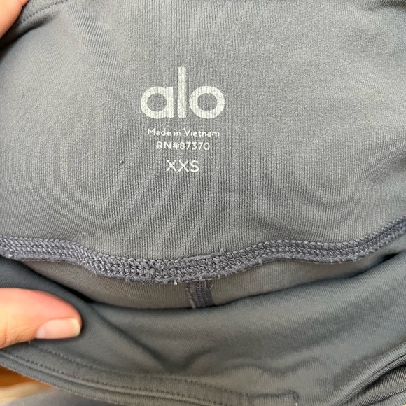 ALO Yoga Charcoal gray Ribbed moto Leggings size xxs - Picture 9 of 9